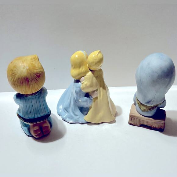 Set of 3 vintage porcelain children figurines - Picture 2 of 11